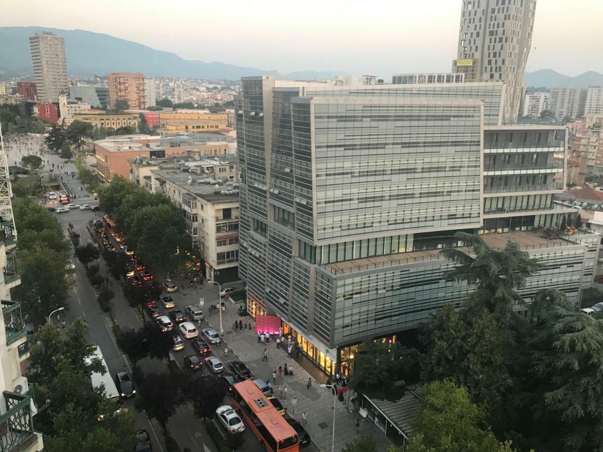 Appartamento Sun Tower-Center Of Tirana Esterno foto
