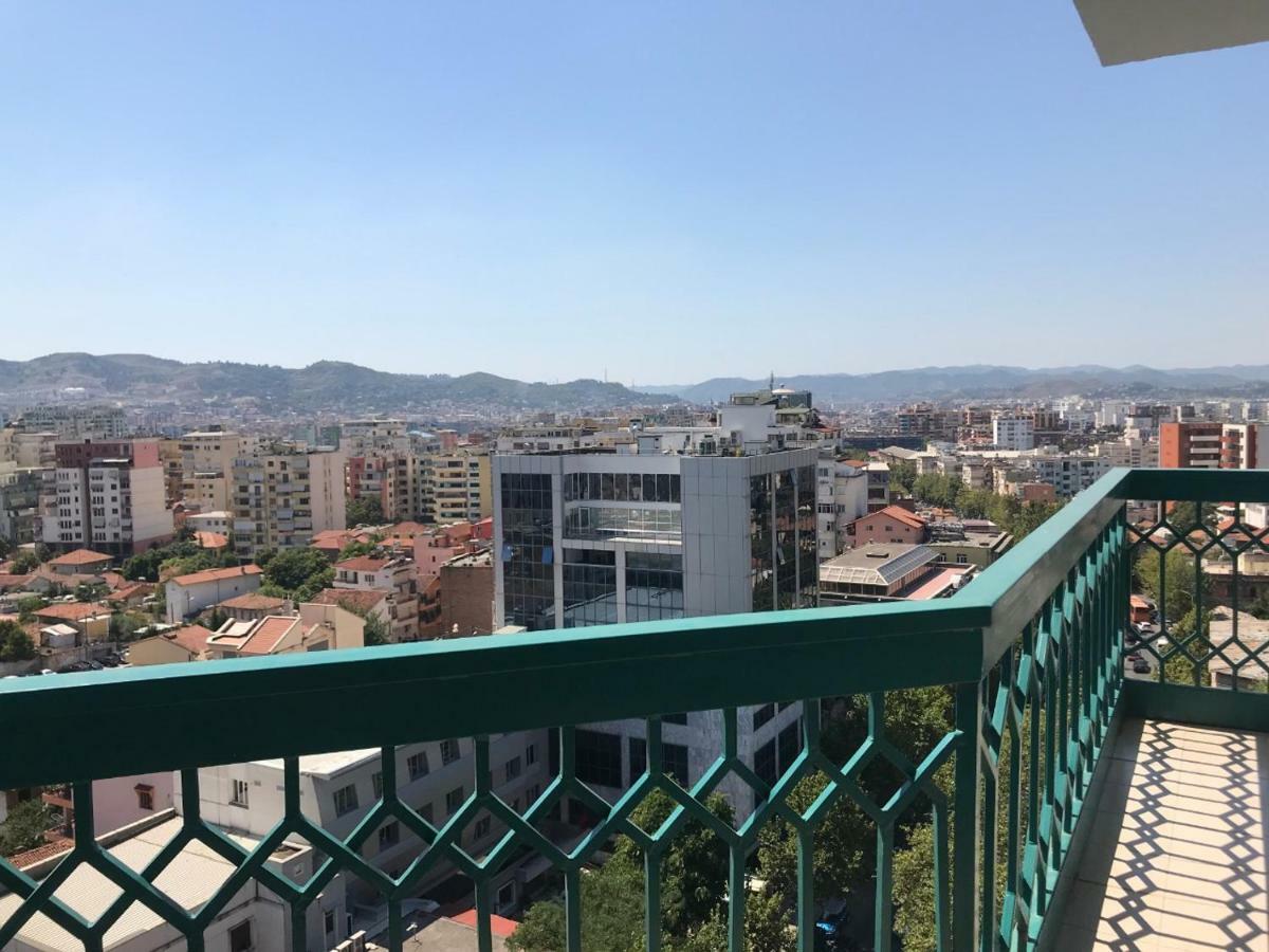 Appartamento Sun Tower-Center Of Tirana Esterno foto
